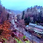 Vendégház Historisches Fachwerk Haus Am Fluss 3*