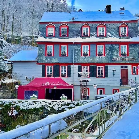 Vendégház Historisches Fachwerk Haus Am Fluss