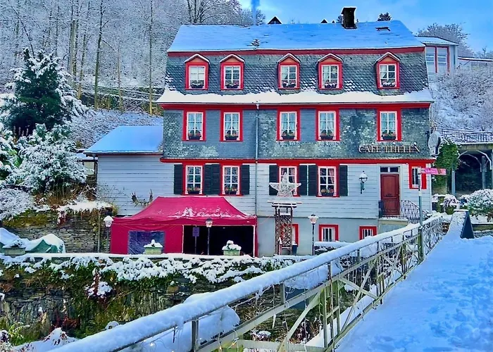 Pensionat Historisches Fachwerk Haus Am Fluss